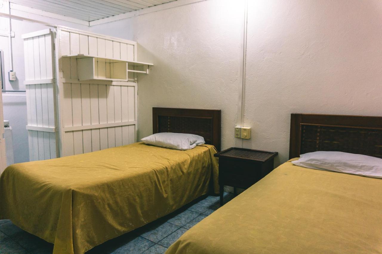 Cabinas El Prado San Isidro De El General Eksteriør bilde