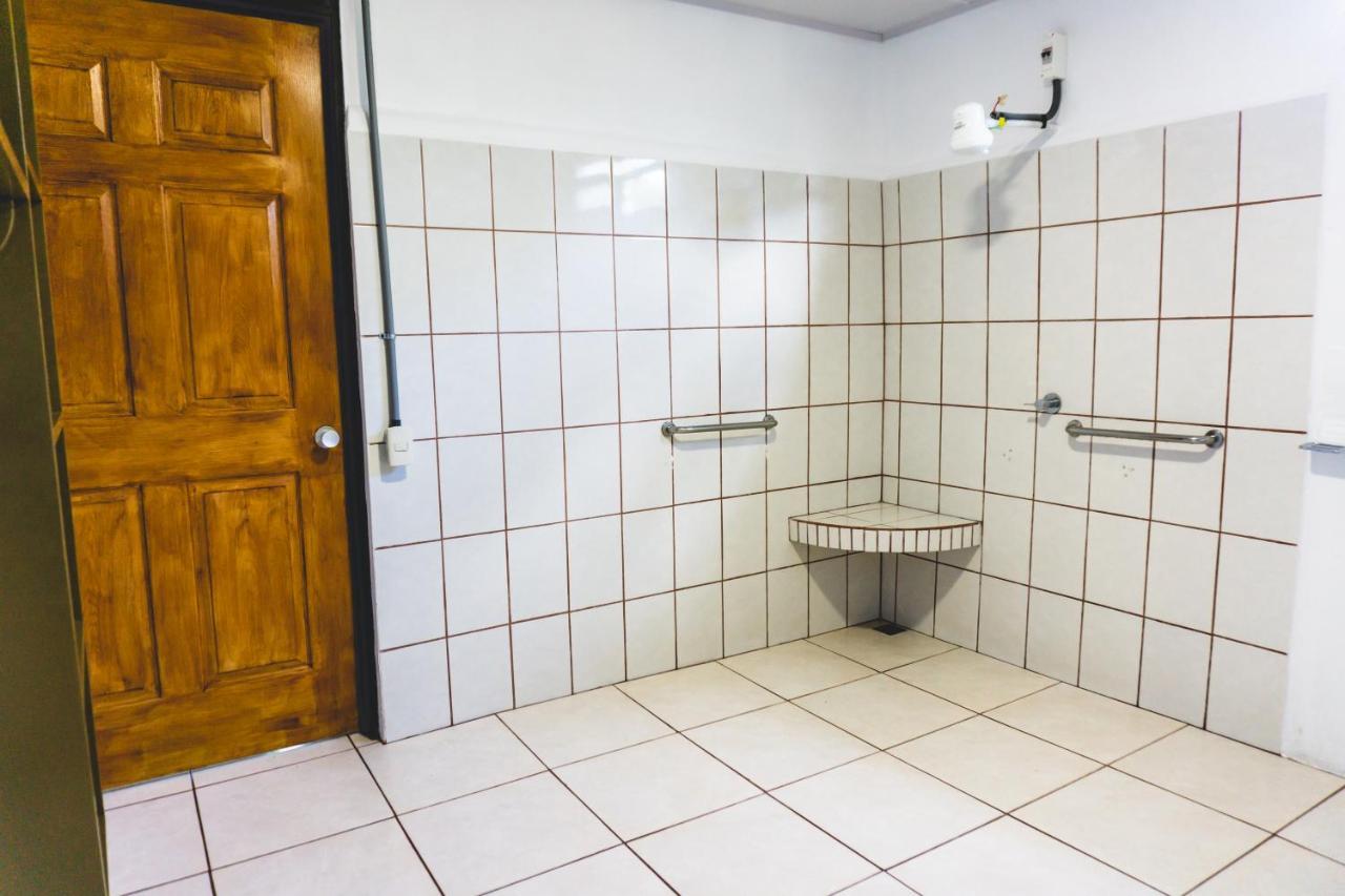 Cabinas El Prado San Isidro De El General Eksteriør bilde